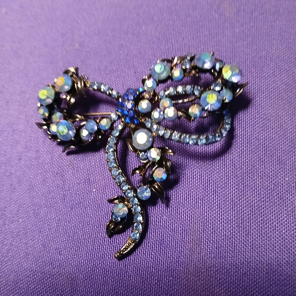 Blue Crystal Bow Brooch - Women's Jewelry